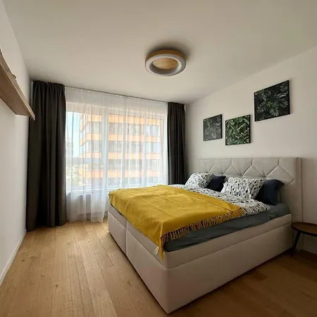 Center, Castle View, With Parking * 브라티슬라바